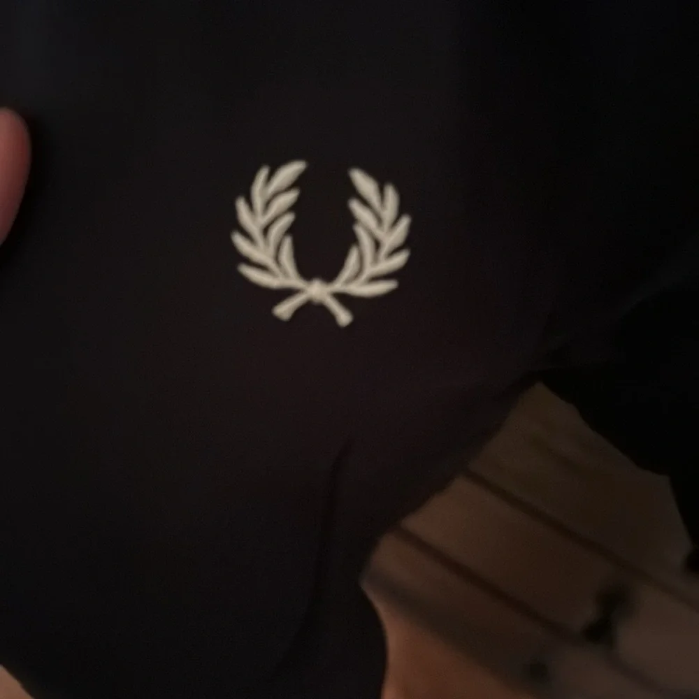 Freddy Perry button down - Picture 2 of 3